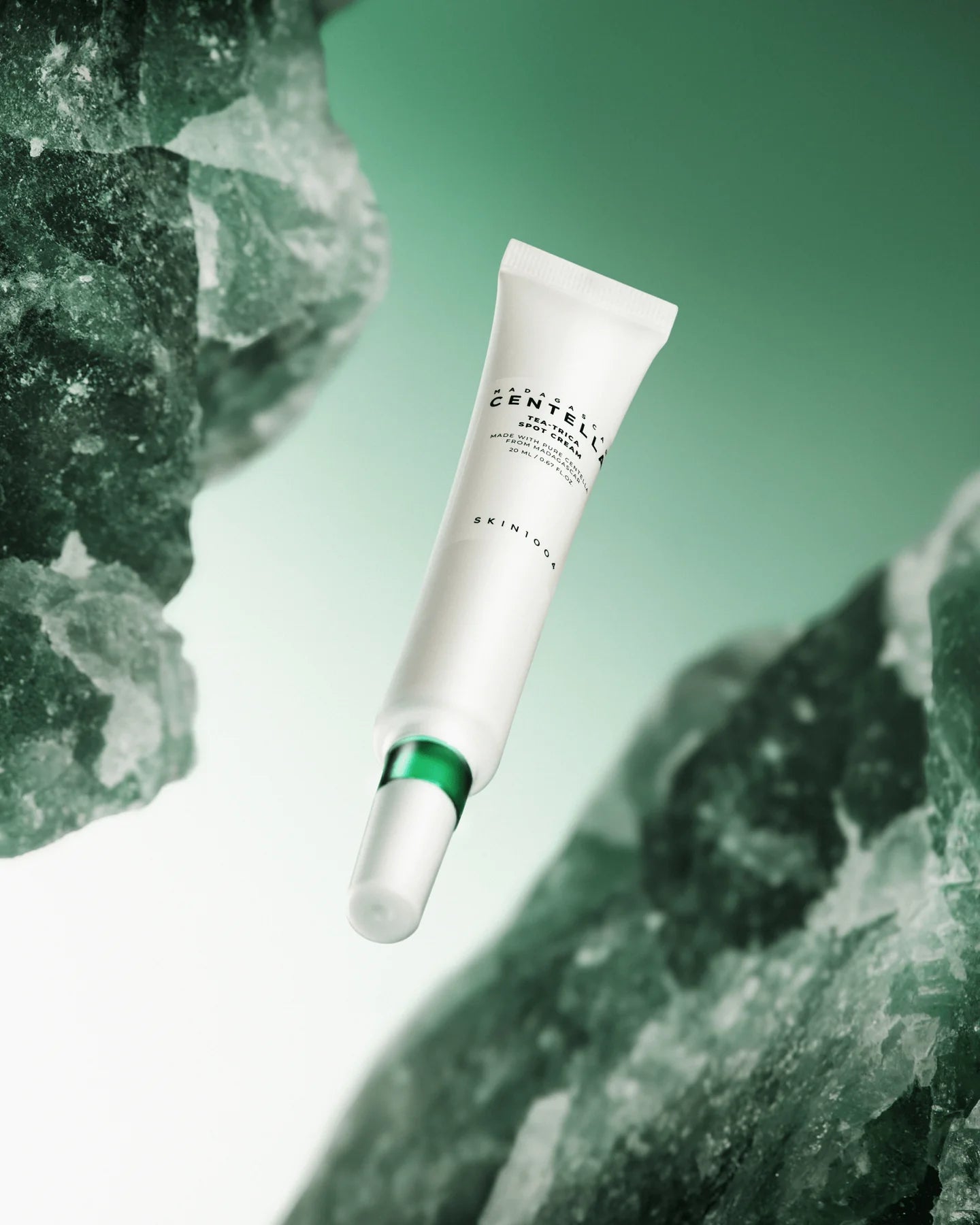 SKIN1004 Madagascar Centella Tea-Trica spot cream